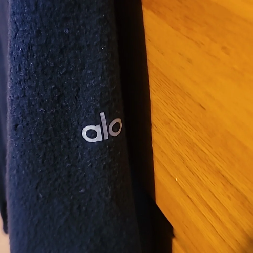 Alo Yoga Haze Cowl Turtle Neck Fleece Pullover